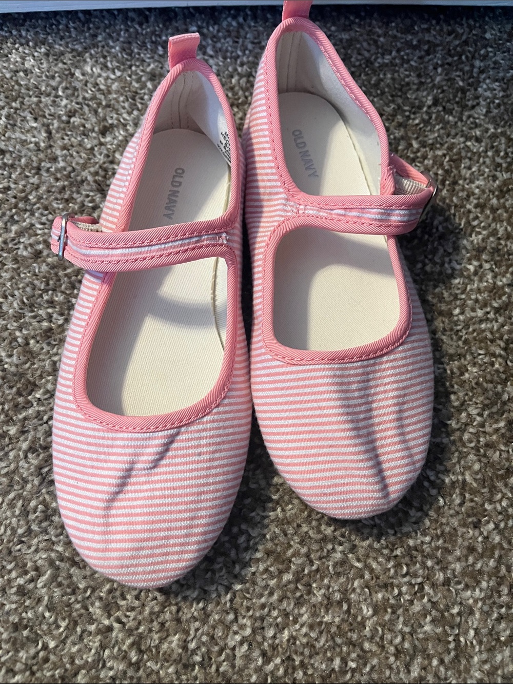 Girls shoes